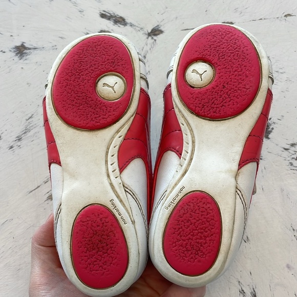 Toddler Size 9 Pink and White Puma Shoes - Picture 4 of 6